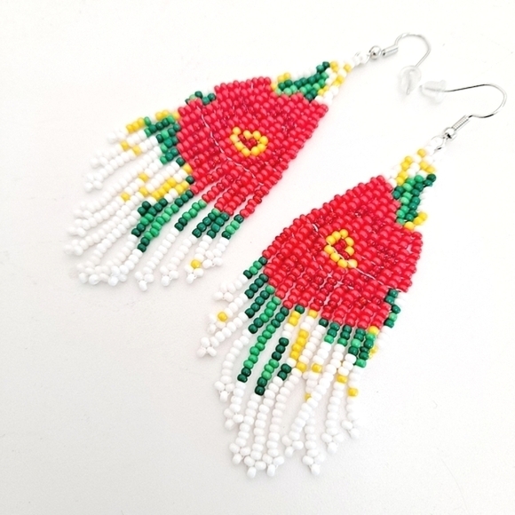 💖 2/$30 Seed Bead long tassel boho white red floral rose drop earrings Festival - Picture 14 of 17